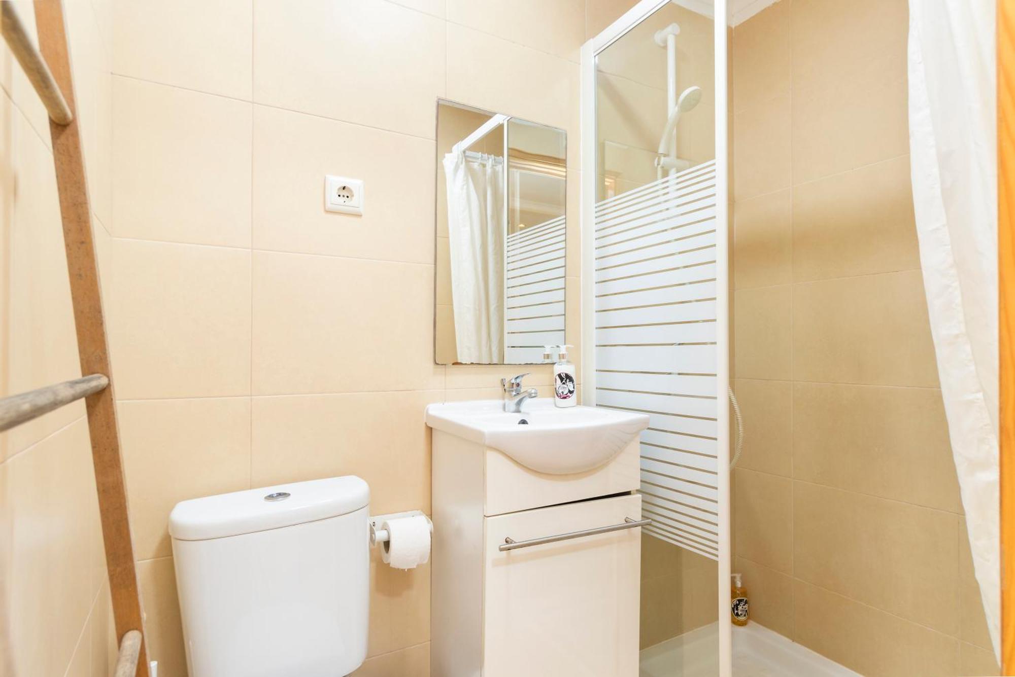 Budget 1 Bed Down Town Lisboa Εξωτερικό φωτογραφία