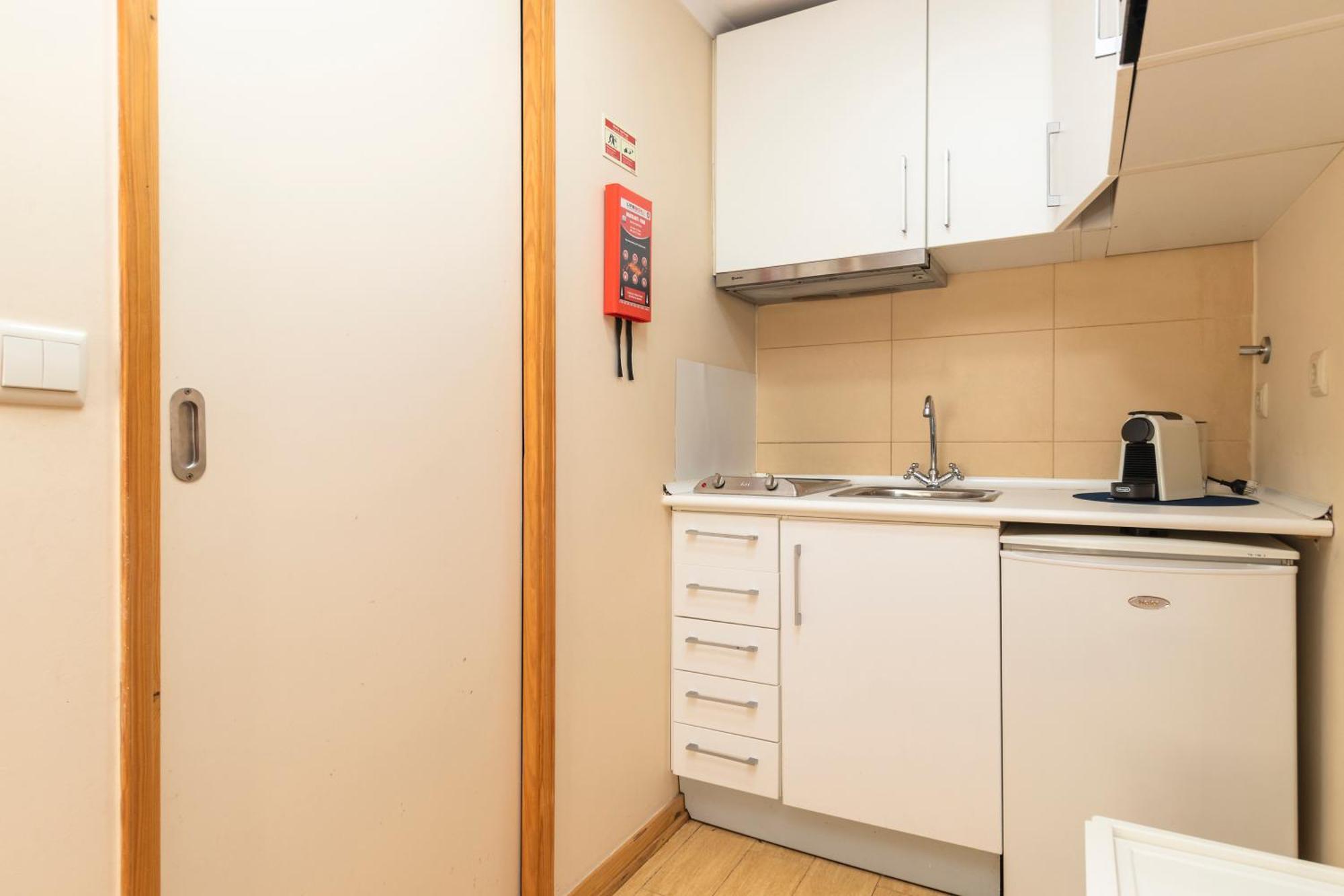 Budget 1 Bed Down Town Lisboa Εξωτερικό φωτογραφία